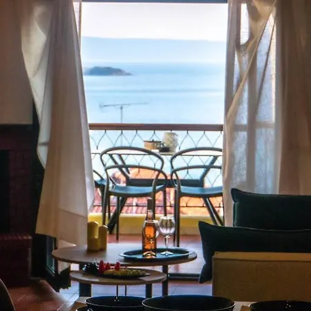 #on The Rocks Apartamento Ouranoupoli
